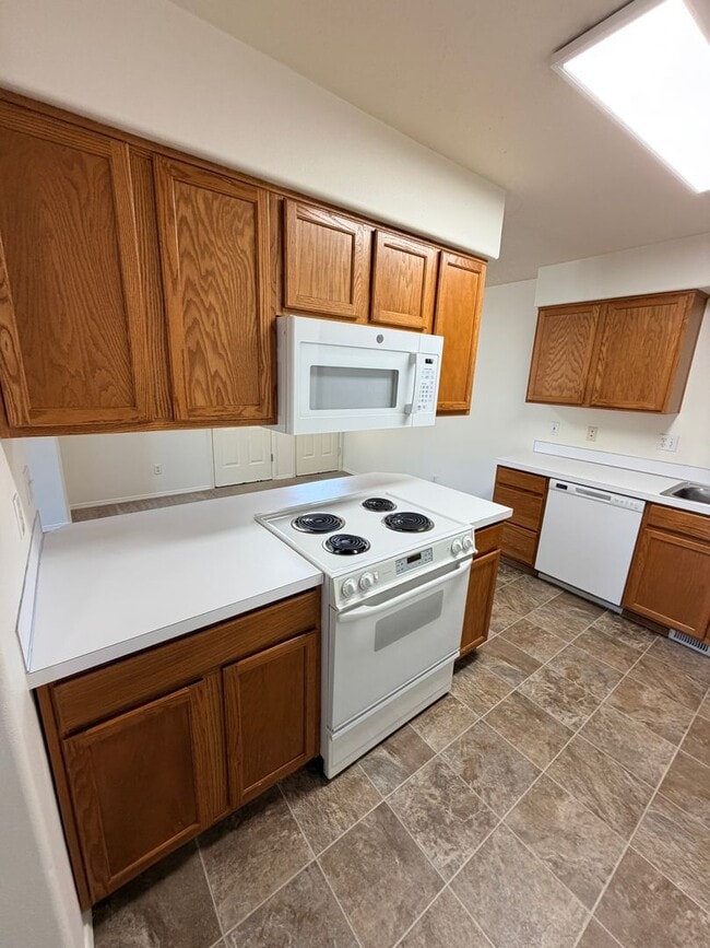 Photo - Two Bedroom Duplex in South Salem Unidad 2846