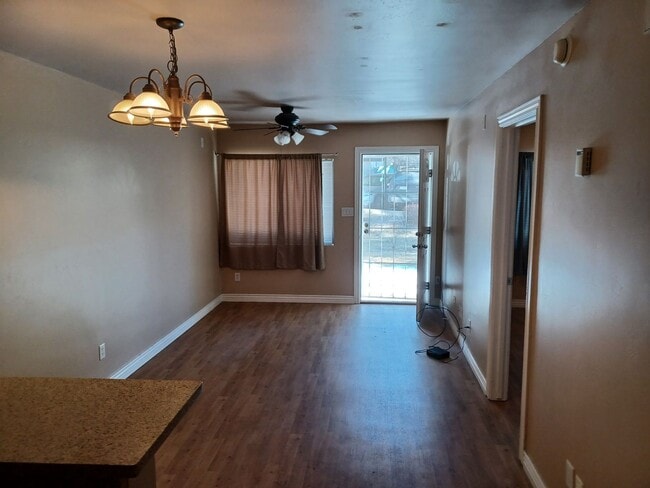 3200 S Litzler Dr