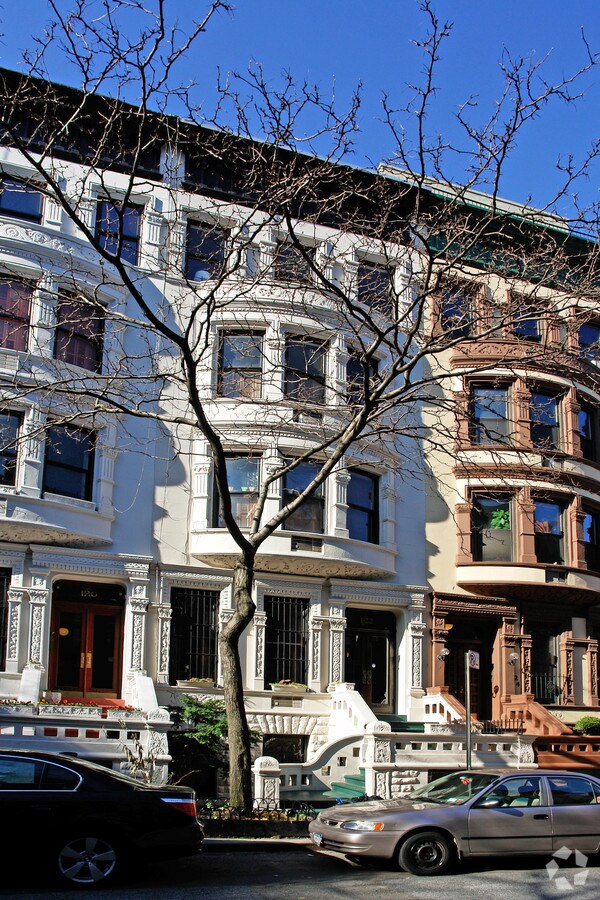Photo - 122 West 80th Street (j7)