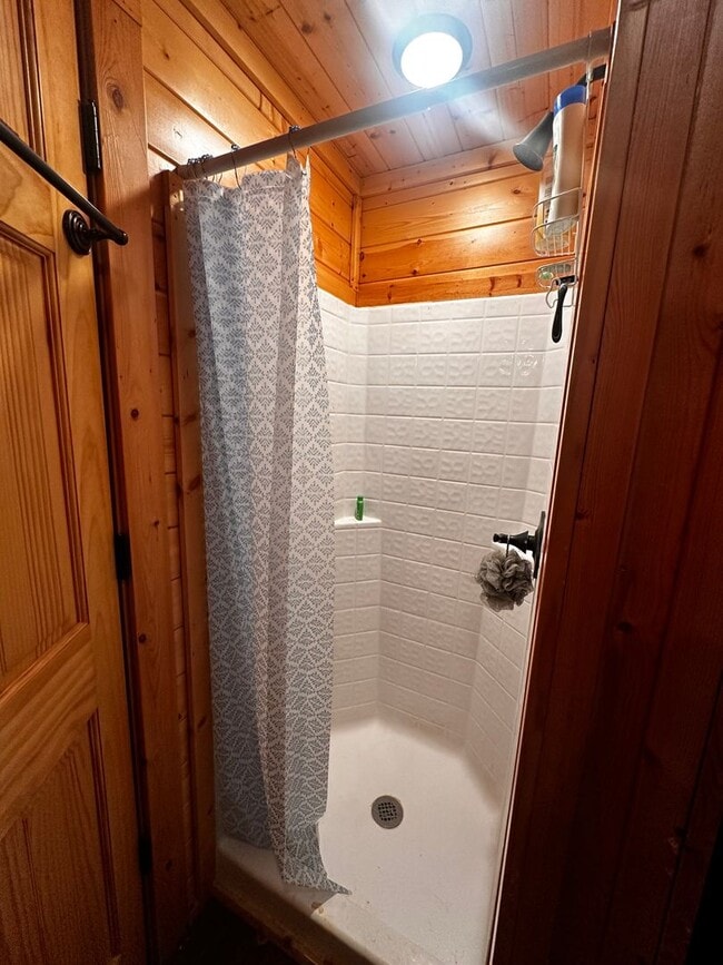 Photo - CABIN - Brock ISD - HORSES WELCOME