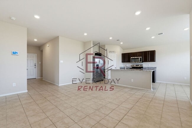 Photo - Beautiful Home Awaits you!