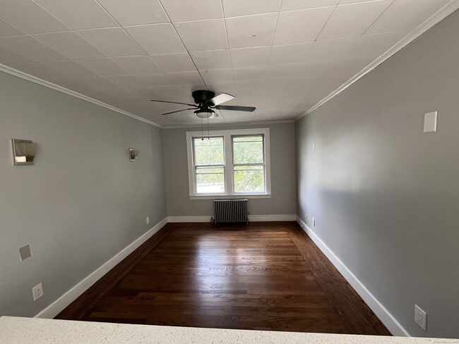Photo - 486 Mohegan Ave Pkwy