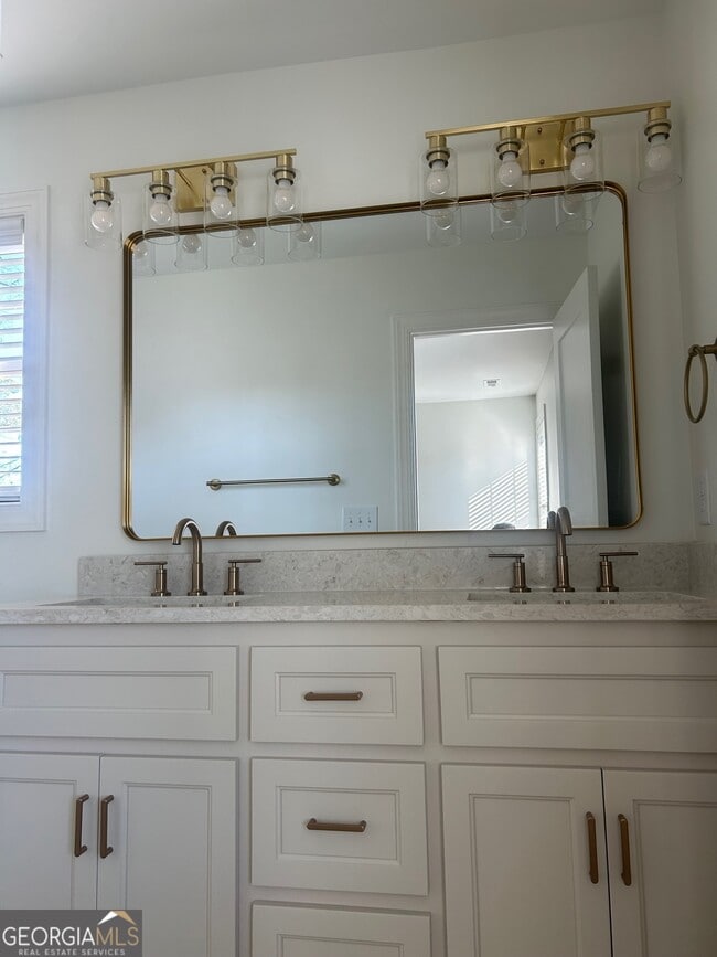 Photo - 313 Timothy Ave