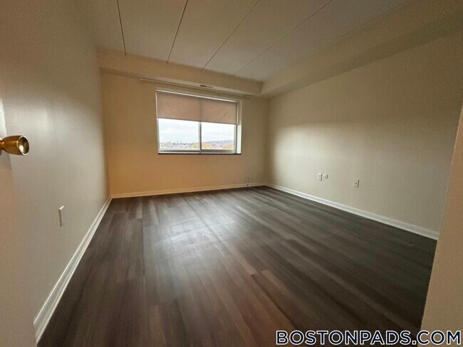 Photo - 51 Hill Rd Unit 610