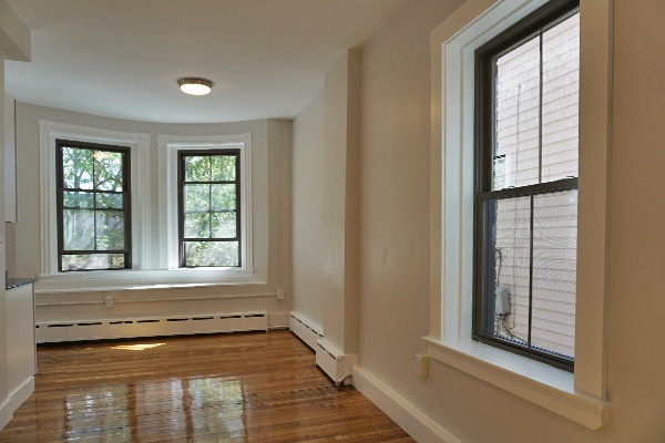 Photo - 102 Willow St Unit 2