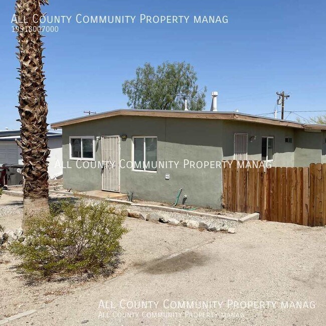 2 Bed 1 Bath House for Rent in 29Palms! - 2 Bed 1 Bath House for Rent in 29Palms!