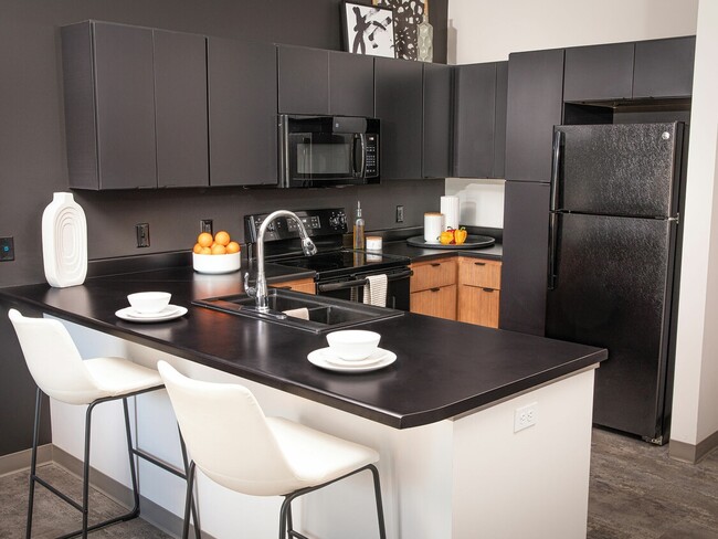 Photo - Trail's Bend Apartments