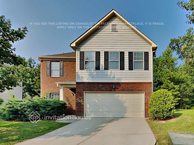Building Photo - 2465 Valley Creek Dr