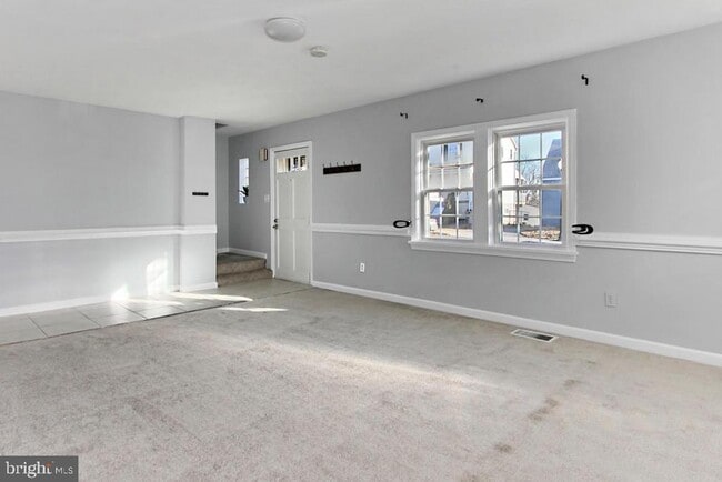 Photo - 2104 S Nelson St