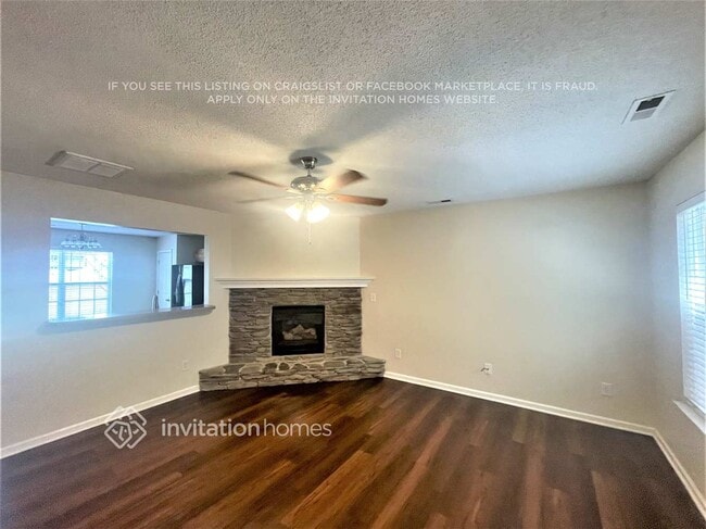 Photo - 942 Ramsgate Dr SW
