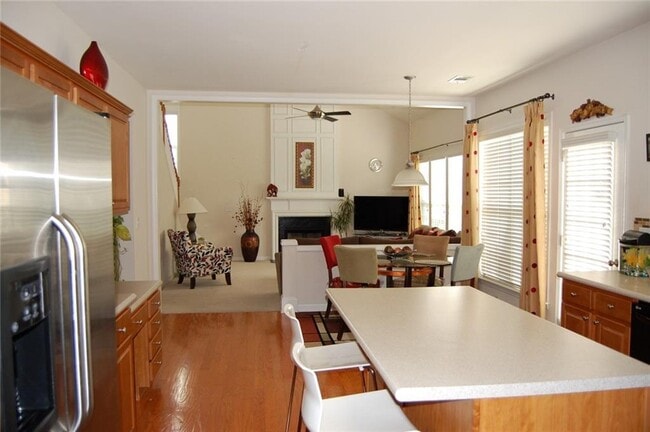 Photo - 8025 Friarbridge Dr