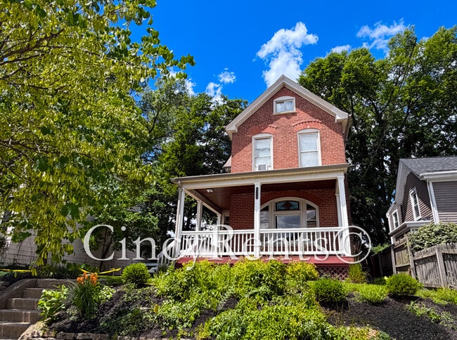 Building Photo - 1339 Meier Ave Unit 1