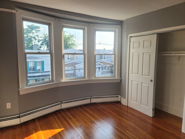 Photo - 1302 7th St Unit 2