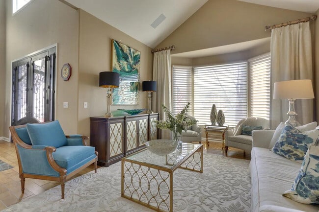 Building Photo - 15407 E Crestline Pl Unit ID1385829P