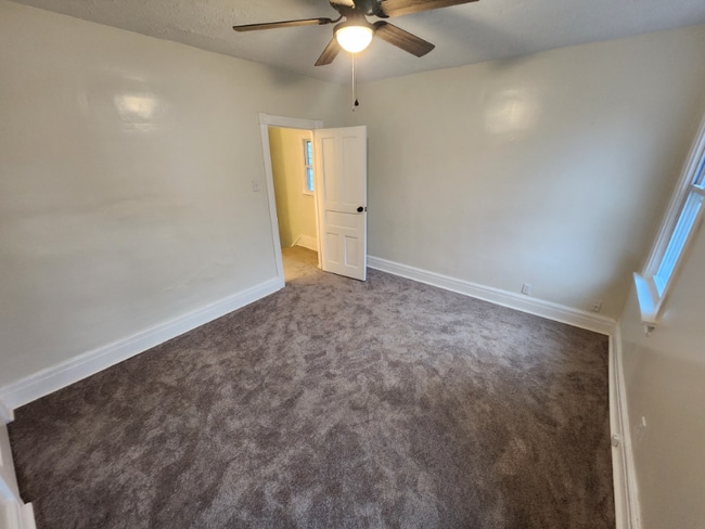 Photo - 164 Grant Ave