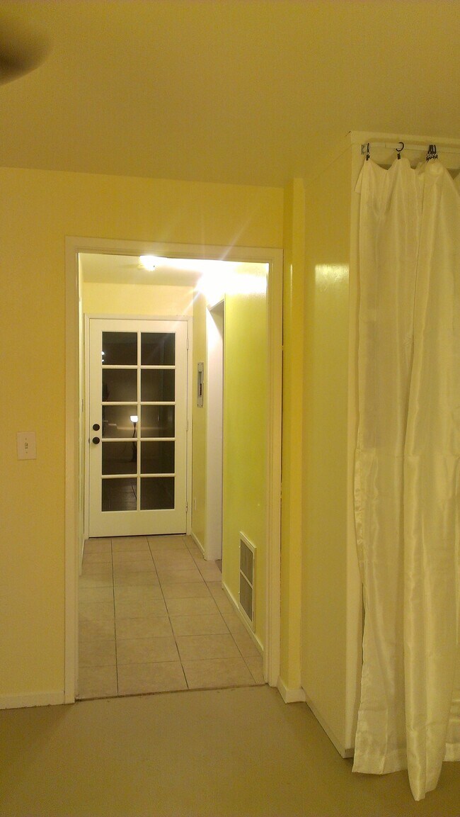 Photo - 631 N Broadway St Unit Studio in Tower District