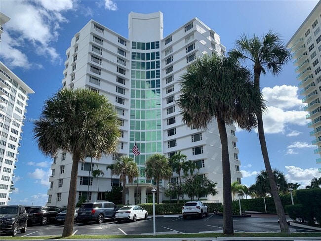 Building Photo - 3600 Galt Ocean Dr Unit 9C