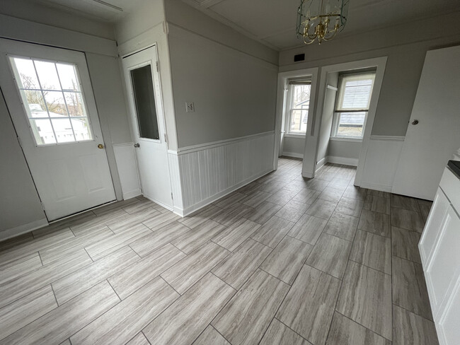 Photo - 1112 Erie Ave Apartments Unit 1110
