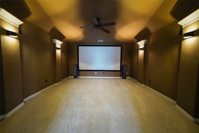 Photo - 25411 Springwood Lake Dr