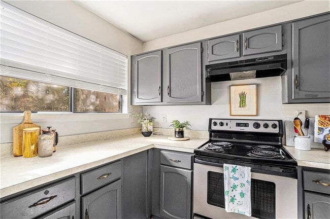 Photo - 3273 Tennington Pl