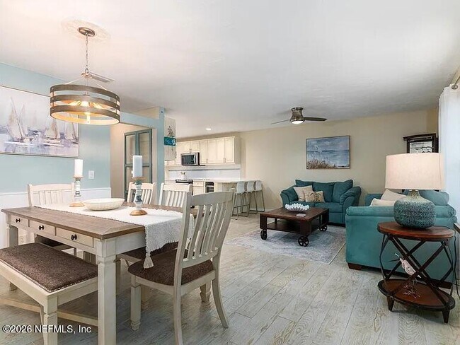 Photo - 695-A1A A1A N