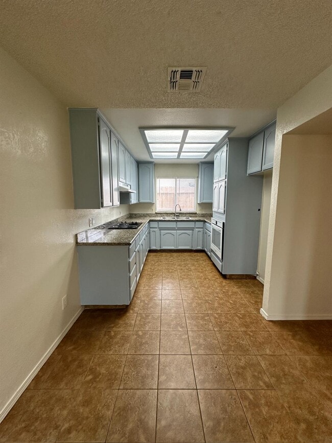 Photo - 2352 N Katy Ave