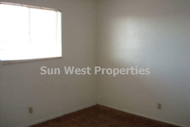 Photo - 201 S Eva Ln Unit #B