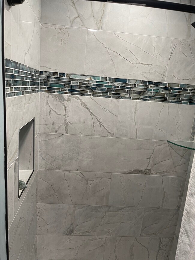 Baño - 4 Hallmark Gdns Unidad 7