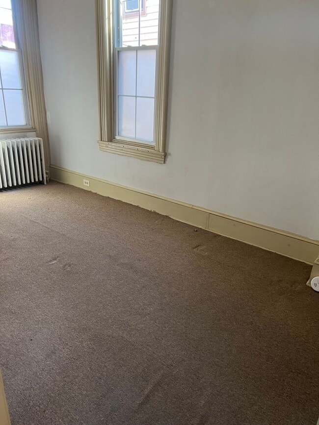 Photo - 233 Union St Unit 1