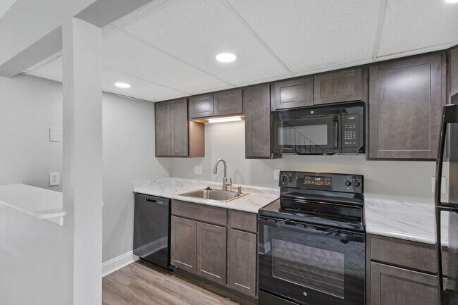 Eagles Pointe Townhomes