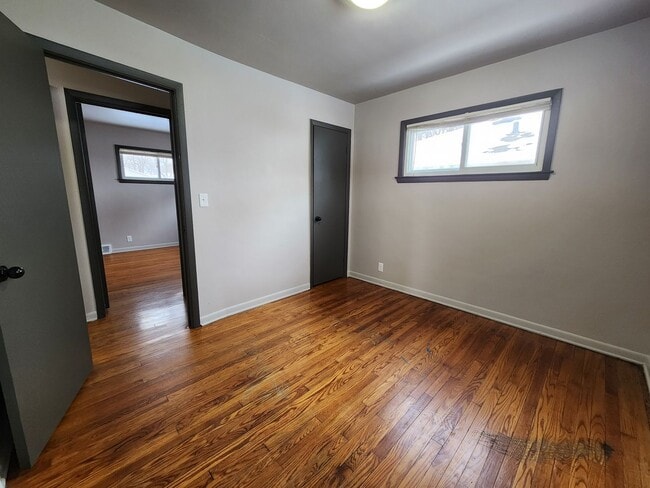 Photo - 2-bedroom Single Family - Available now!