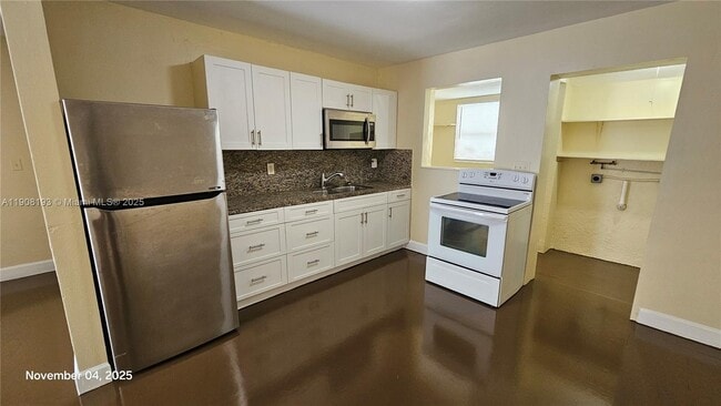 Photo - 1840 Fern Rd Unit 1