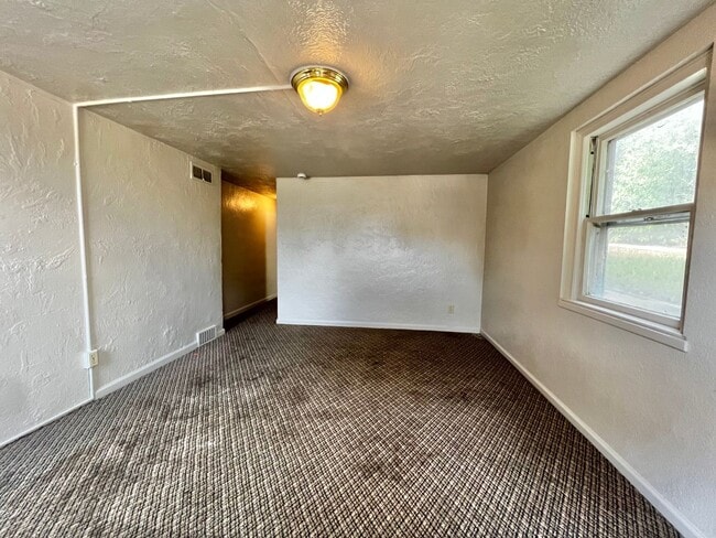 Photo - Cozy 2-Bedroom 1-Bath Basement Unit Near UNC!