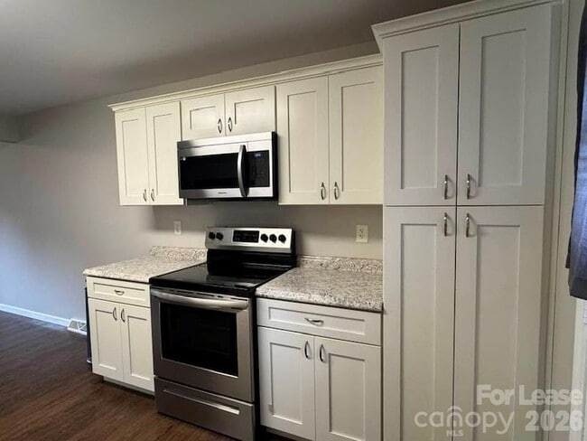 Photo - 1095 Sunset Rd
