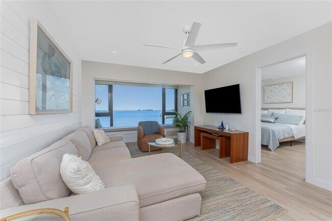 Photo - 1500 Park Beach Cir Unit 3D
