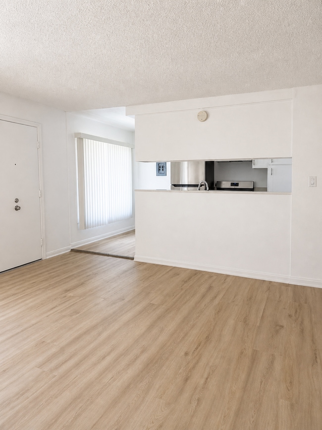 Photo - 14719 S. Berendo Ave