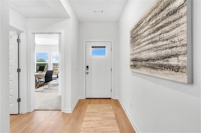 Photo - 521 Colorado St