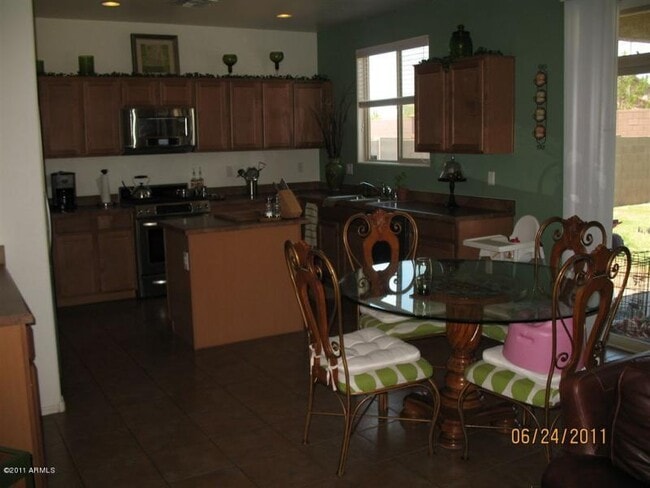 Photo - Charming 4 Bed Home in Laveen with School, Park nearby