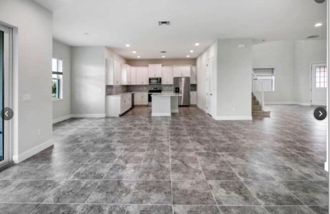 Photo - 5459 Liberty Ln
