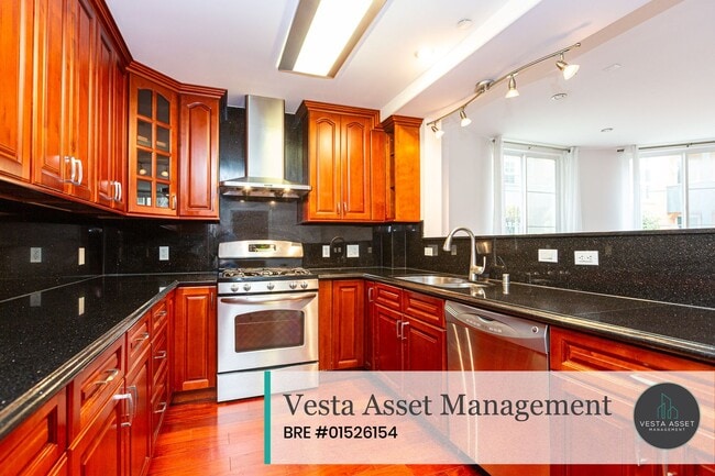 Photo - 151 El Camino Real Unidad 142