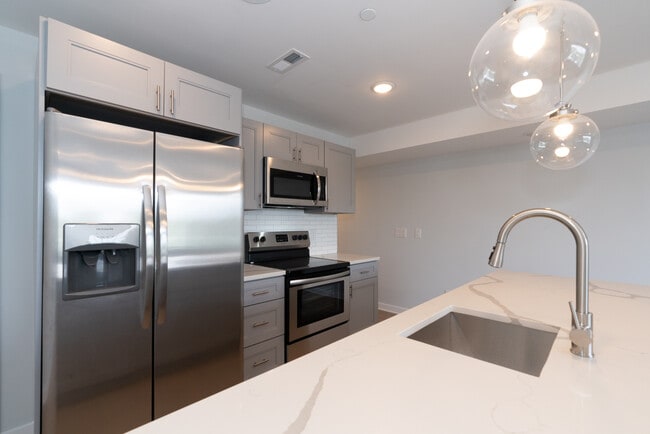 Photo - 644 32nd N St Unidad B