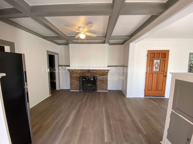 Photo - 4288 Cleveland Ave Unidad 2