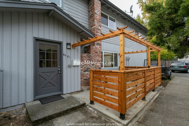 Two Bedroom in Four-Plex - Charming Highla... - Two Bedroom in Four-Plex - Charming Highla... Apartamento Unidad 6081
