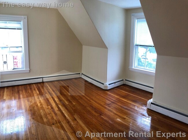 Photo - 33 Chester St Unit #3