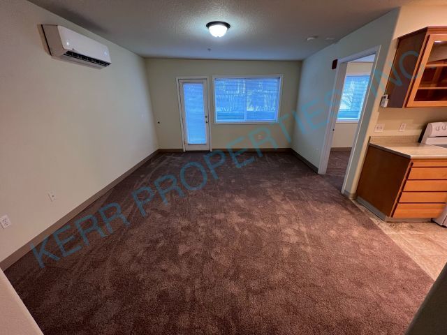 Photo - Cozy 1-Bed Oasis in Portland's Belmont District - Spacious 700 Sq. Ft. Gem!