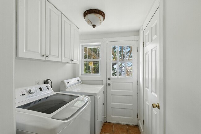 Photo - 877 W Lombard St Casa Adosada