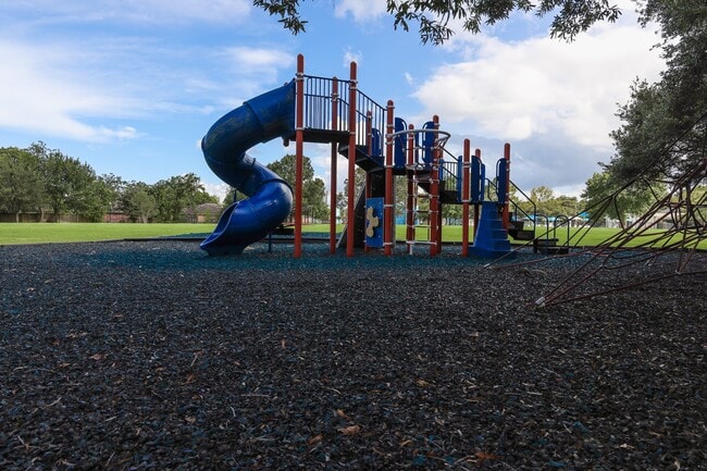 Photo - 1226 Ferndale Dr