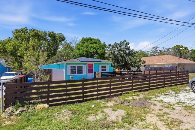 587 Dixie Hwy Unit Main House