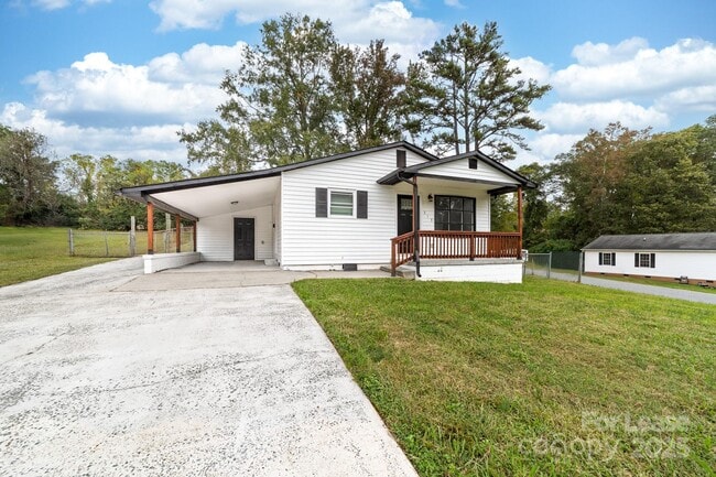 Photo - 317 E Louisiana Ave