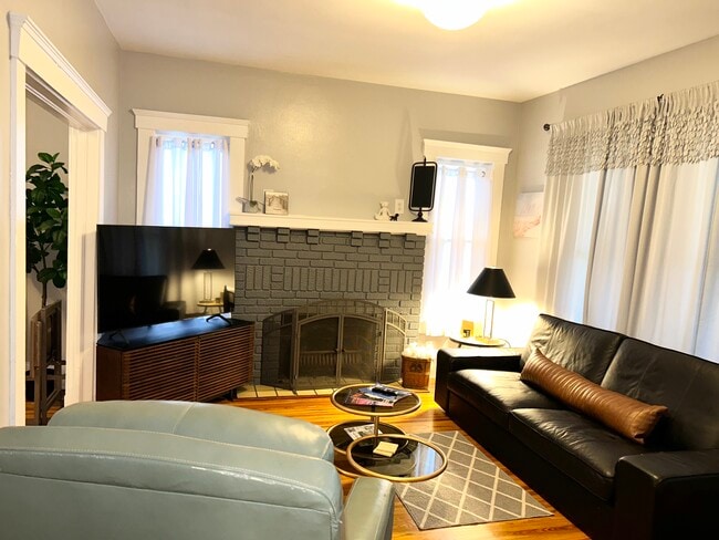 Photo - 1039 Riviera St Unit Riviera